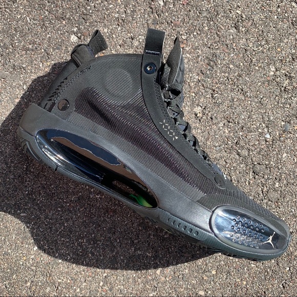jordan 34 triple black